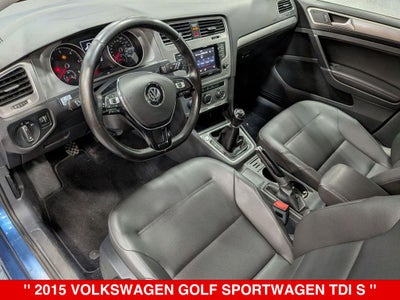 2015 Volkswagen Golf SportWagen S