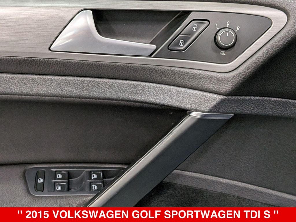 2015 Volkswagen Golf SportWagen S