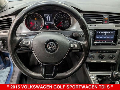 2015 Volkswagen Golf SportWagen S