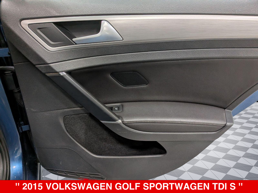 2015 Volkswagen Golf SportWagen S