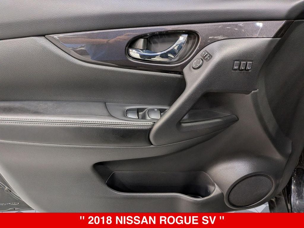 2018 Nissan Rogue SV MID NIGHT