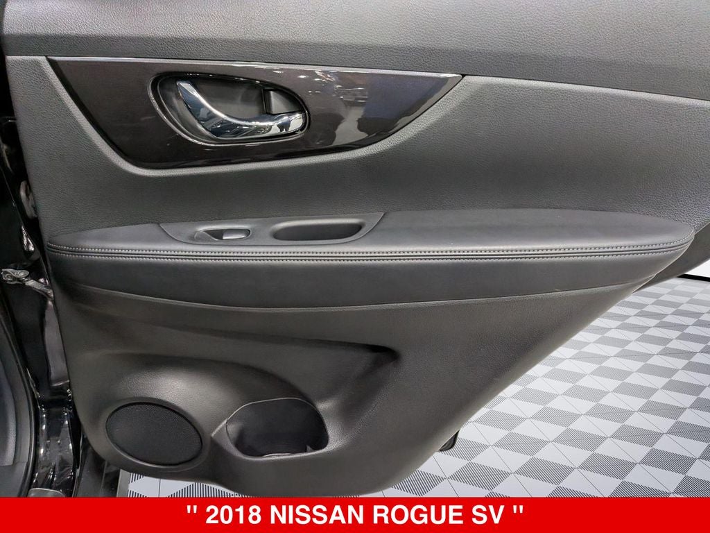 2018 Nissan Rogue SV MID NIGHT