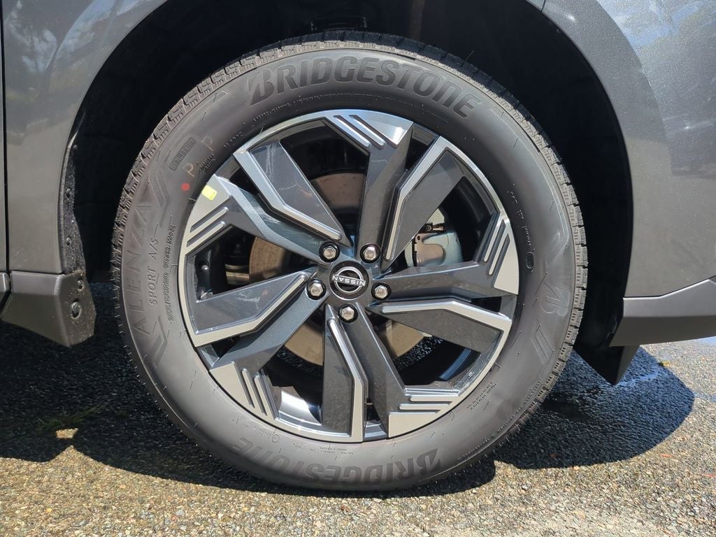 2025 Nissan Murano SL