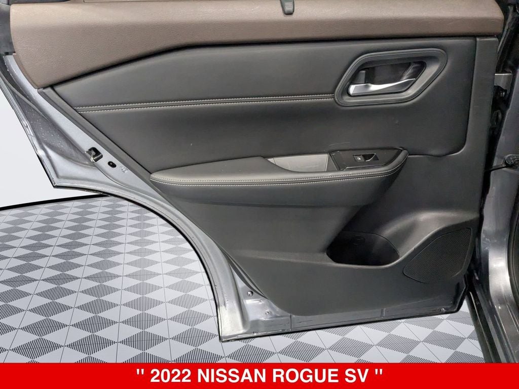 2022 Nissan Rogue SV