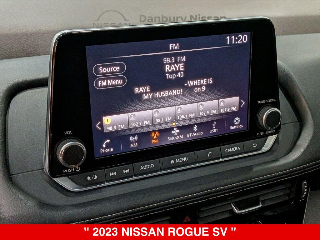 2023 Nissan Rogue SV