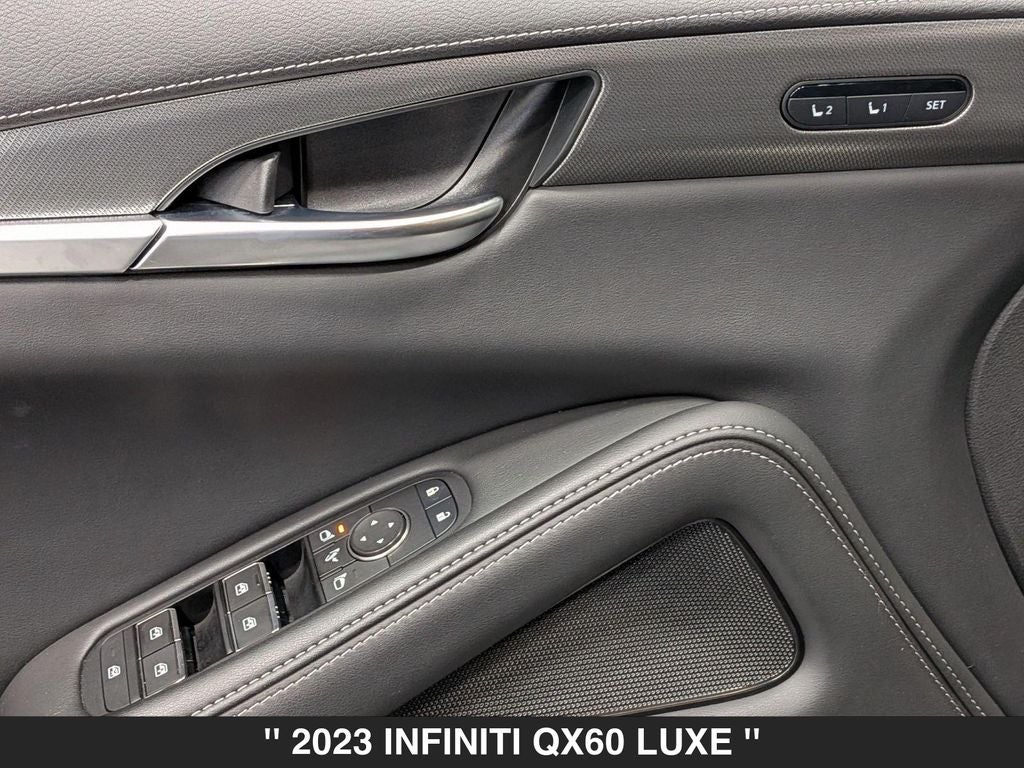 2023 INFINITI QX60 LUXE