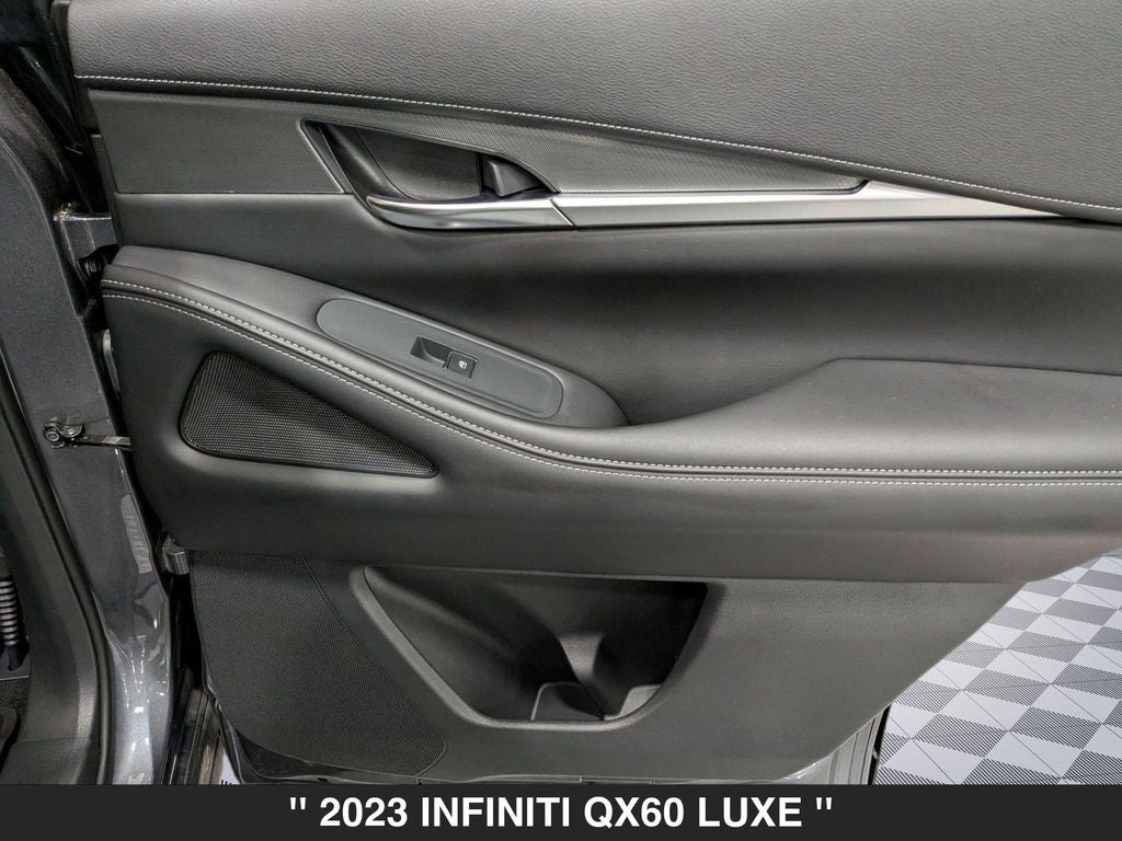 2023 INFINITI QX60 LUXE