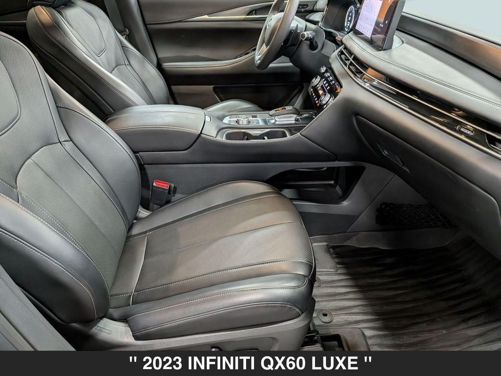 2023 INFINITI QX60 LUXE