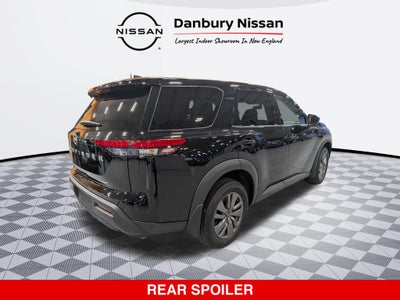 2024 Nissan Pathfinder S