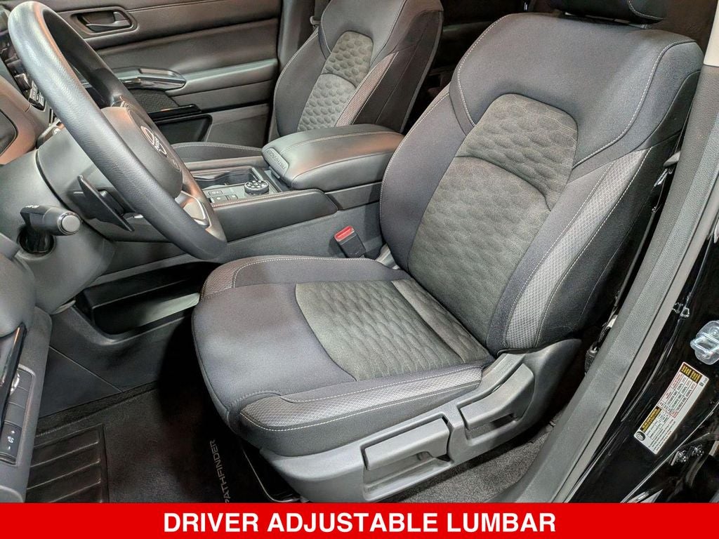 2024 Nissan Pathfinder S