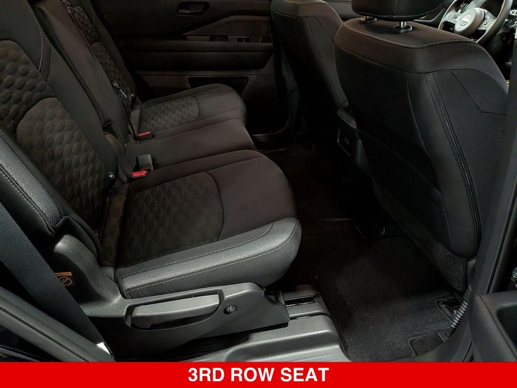 2024 Nissan Pathfinder S