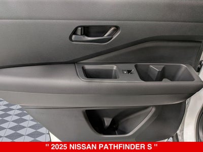 2025 Nissan Pathfinder S
