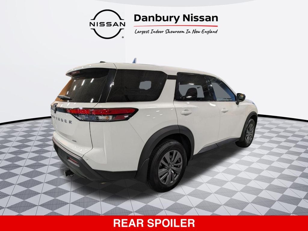 2025 Nissan Pathfinder S