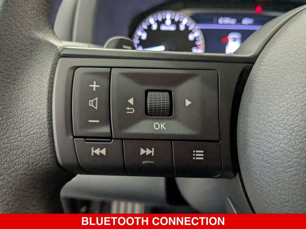 2025 Nissan Pathfinder S