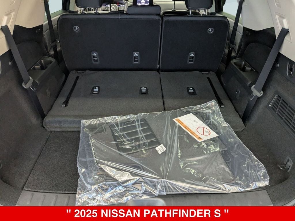 2025 Nissan Pathfinder S