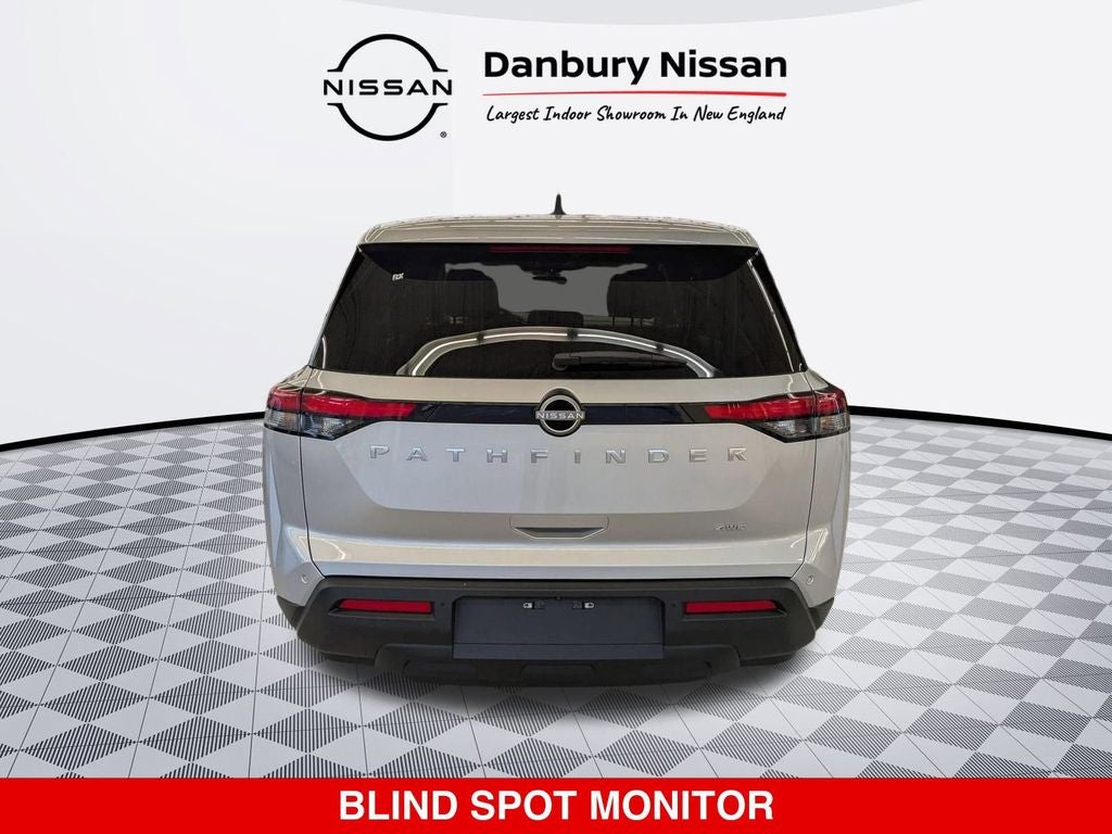 2025 Nissan Pathfinder S