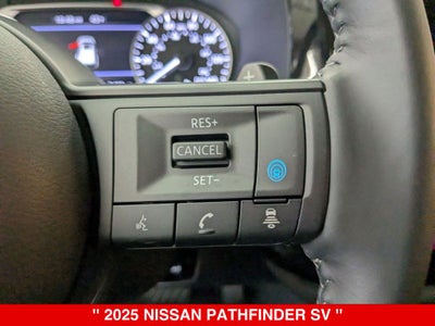 2025 Nissan Pathfinder SV