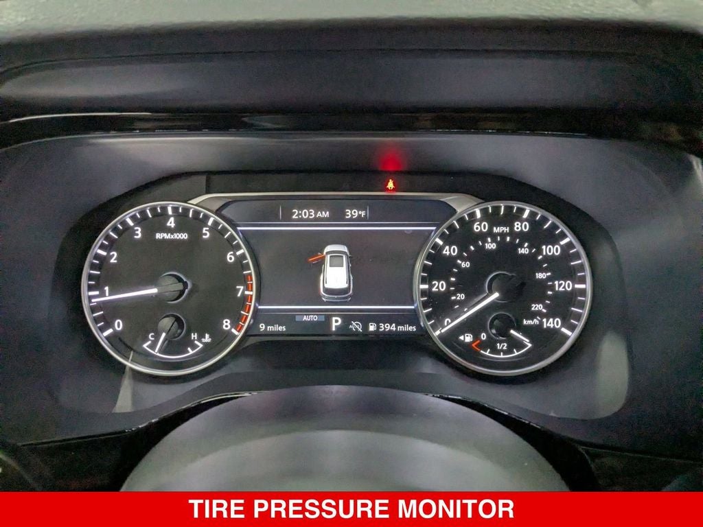 2025 Nissan Pathfinder SV