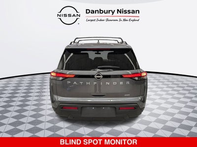 2025 Nissan Pathfinder SV