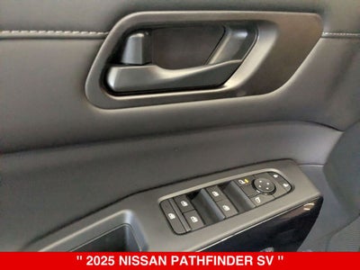 2025 Nissan Pathfinder SV