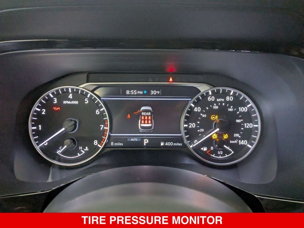 2025 Nissan Pathfinder SV