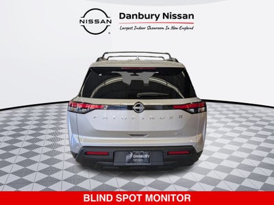 2025 Nissan Pathfinder SV