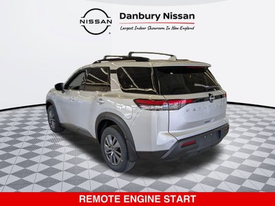 2025 Nissan Pathfinder SV