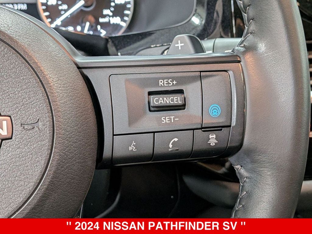 2024 Nissan Pathfinder SV