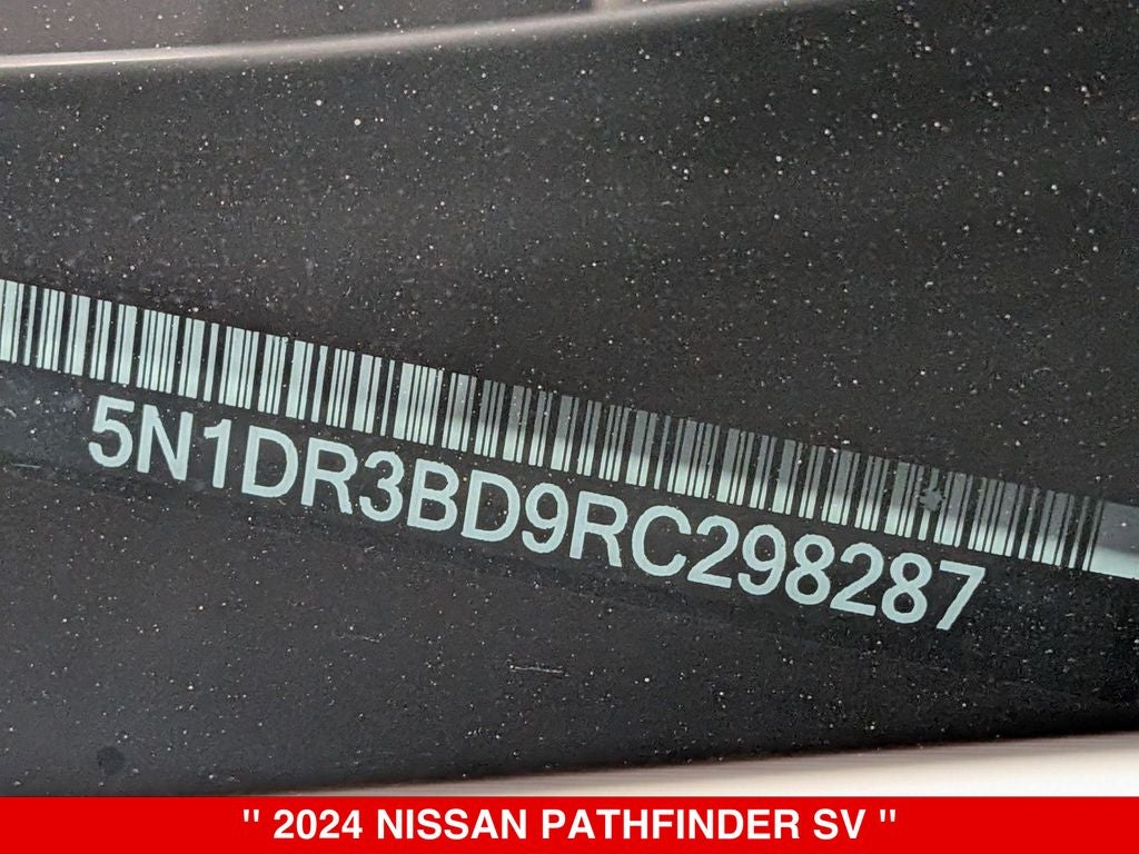 2024 Nissan Pathfinder SV