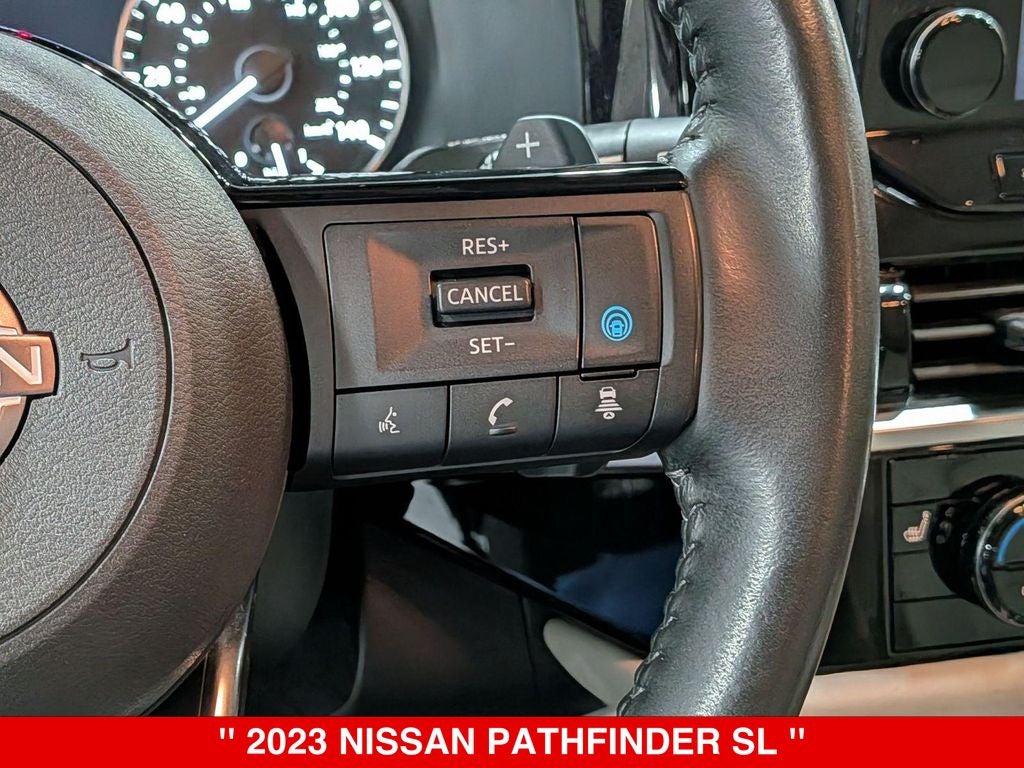 2023 Nissan Pathfinder SL