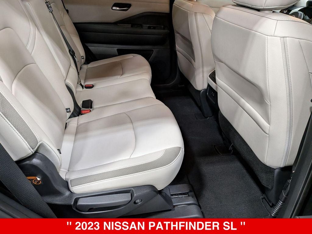 2023 Nissan Pathfinder SL