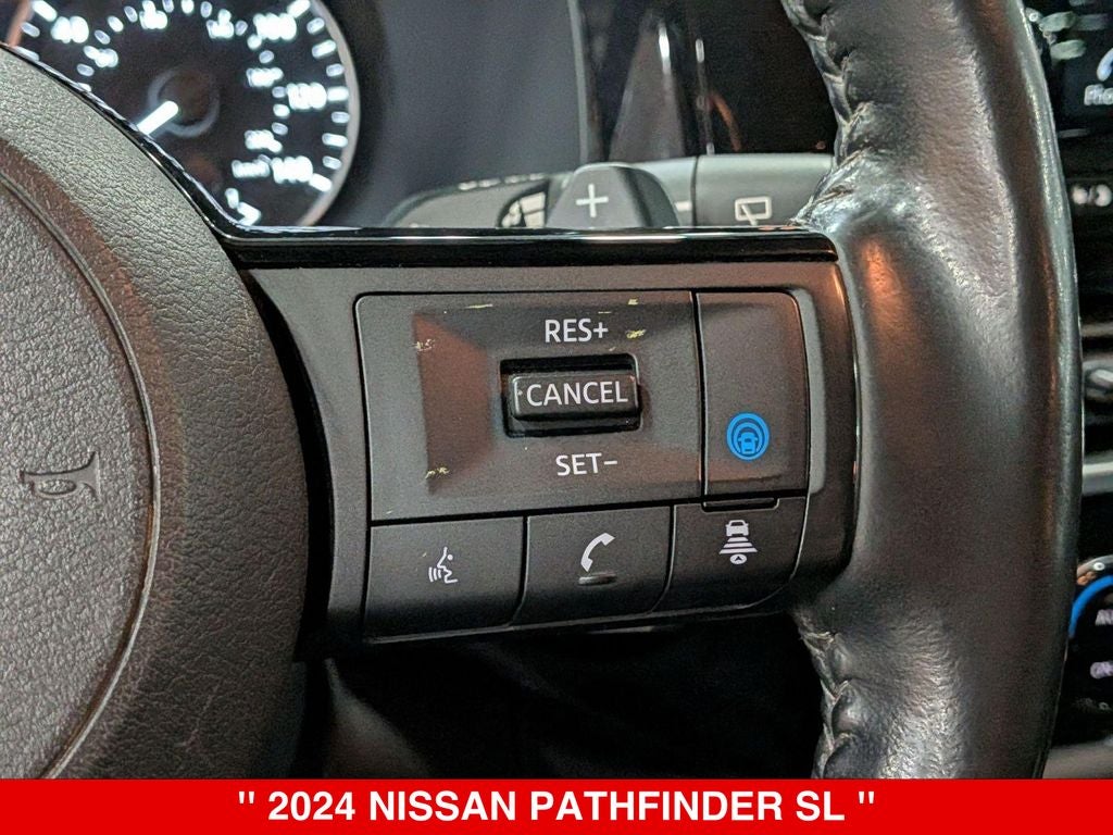 2024 Nissan Pathfinder SL
