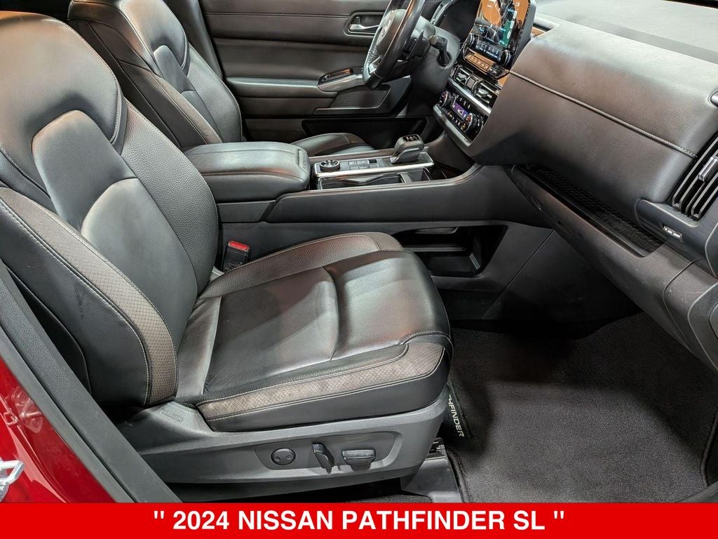2024 Nissan Pathfinder SL