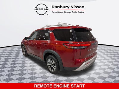 2024 Nissan Pathfinder SL