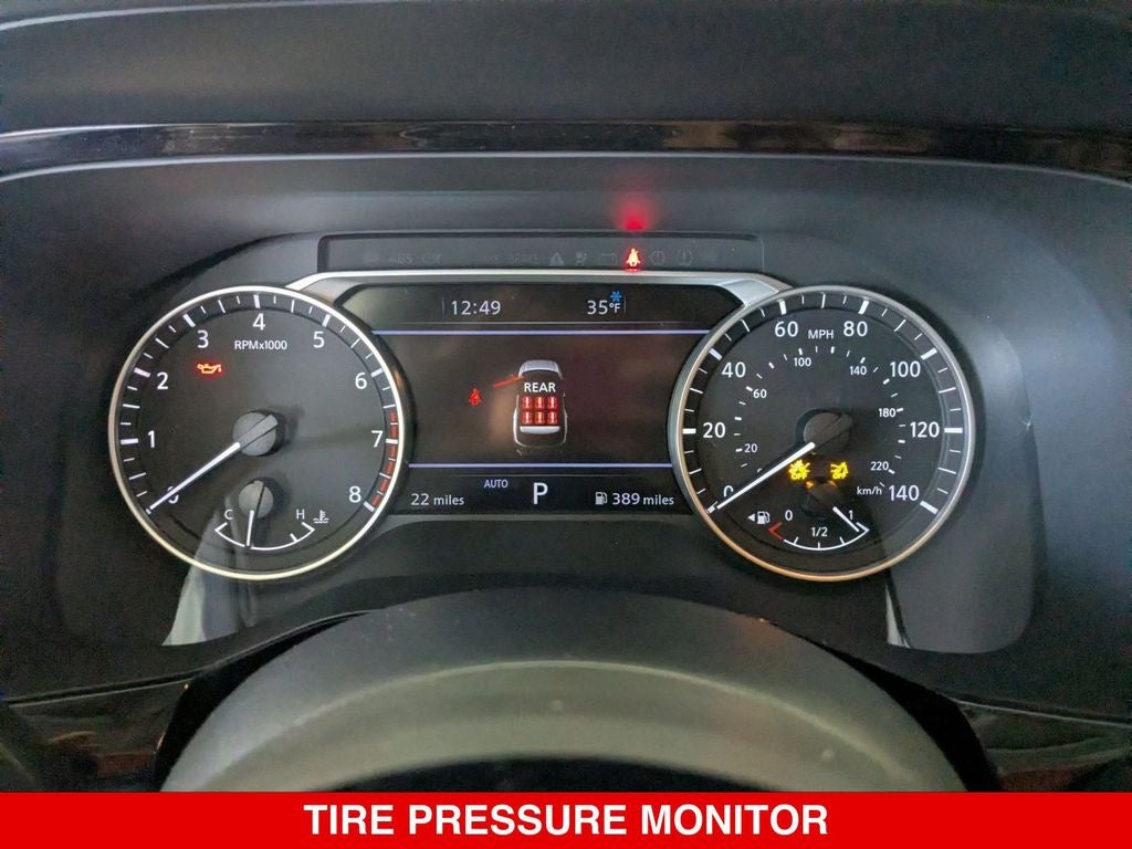 2025 Nissan Pathfinder SL