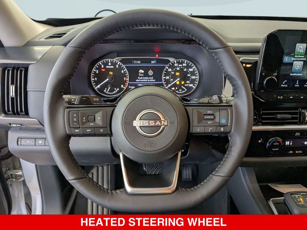 2025 Nissan Pathfinder SL