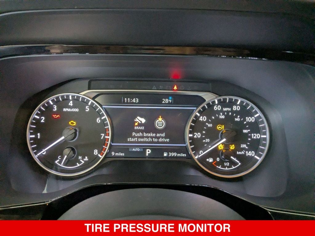 2025 Nissan Pathfinder SL