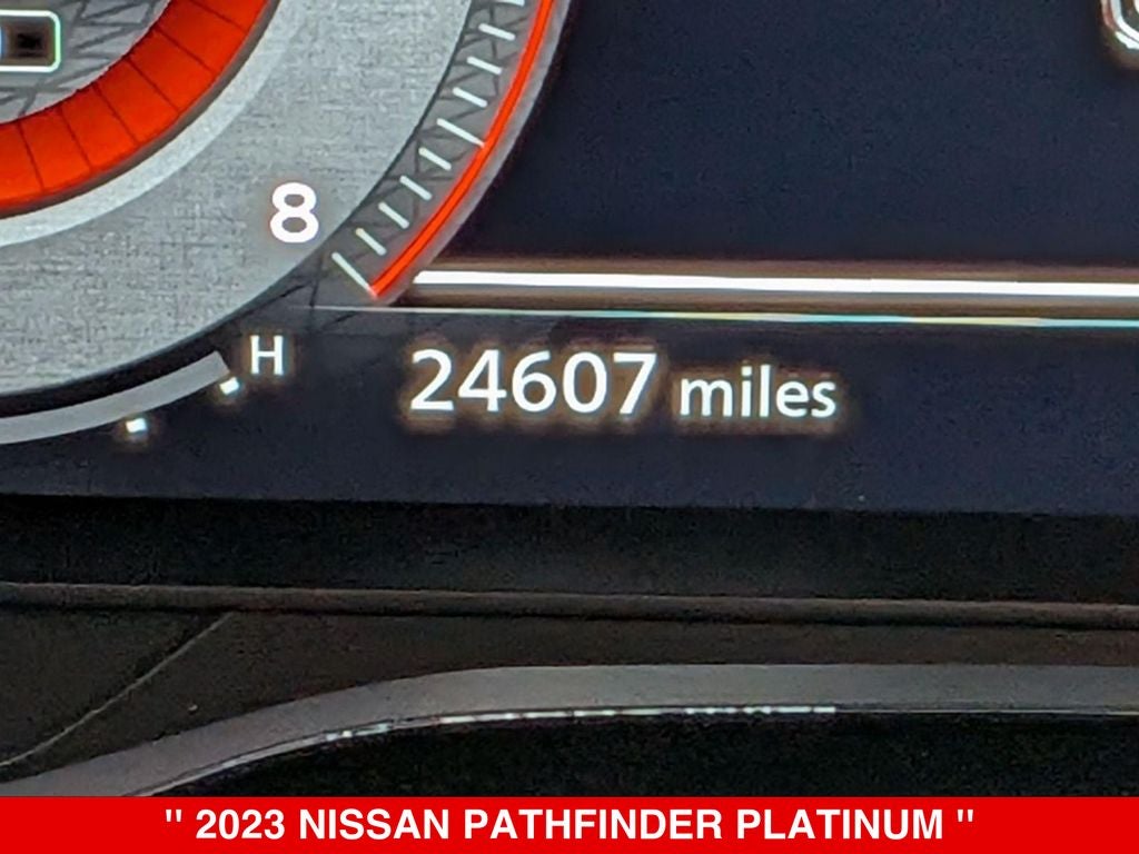 2023 Nissan Pathfinder Platinum