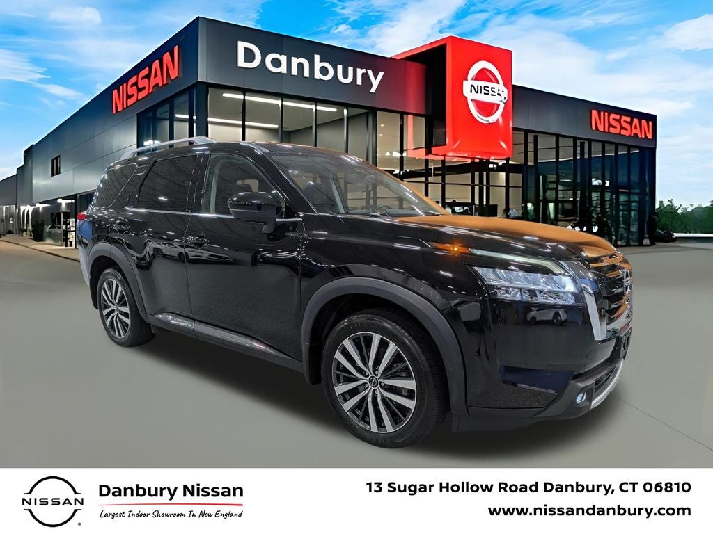 2022 Nissan Pathfinder Platinum