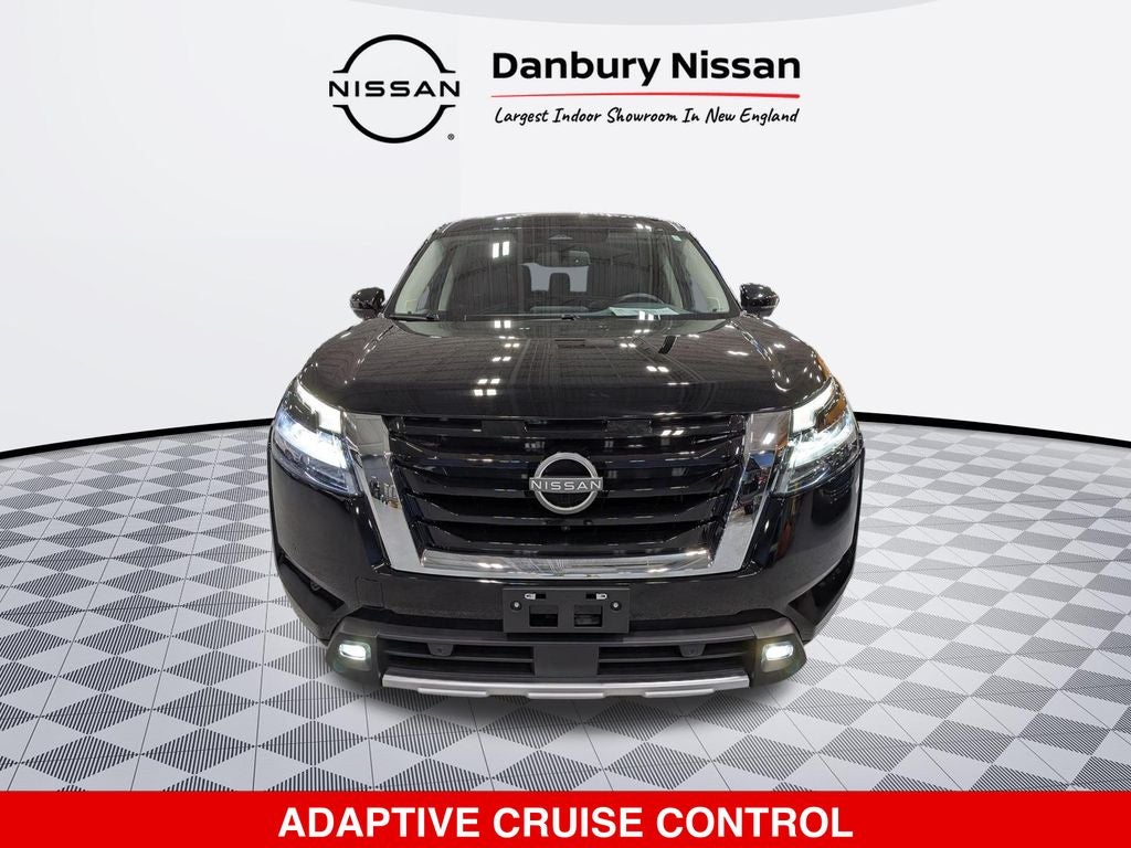 2022 Nissan Pathfinder Platinum