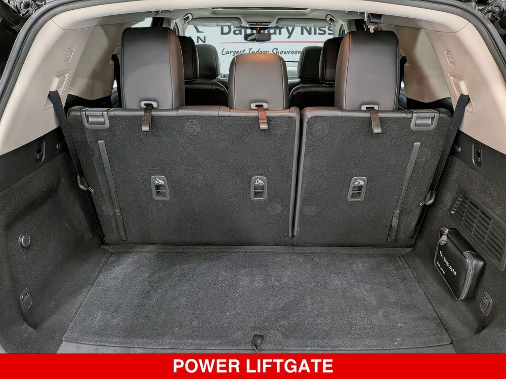 2022 Nissan Pathfinder Platinum