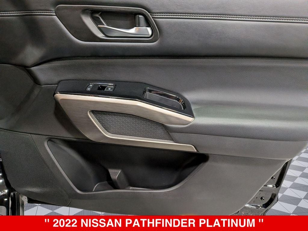 2022 Nissan Pathfinder Platinum