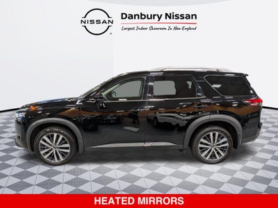 2022 Nissan Pathfinder Platinum