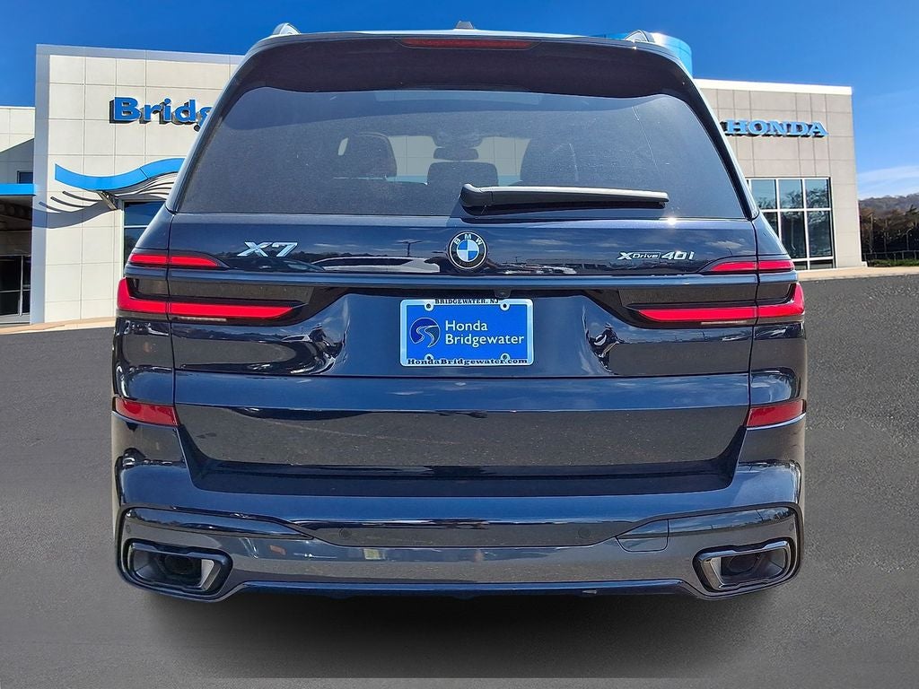 2024 BMW X7 xDrive40i