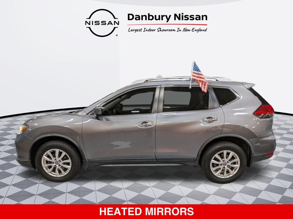 2017 Nissan Rogue SV