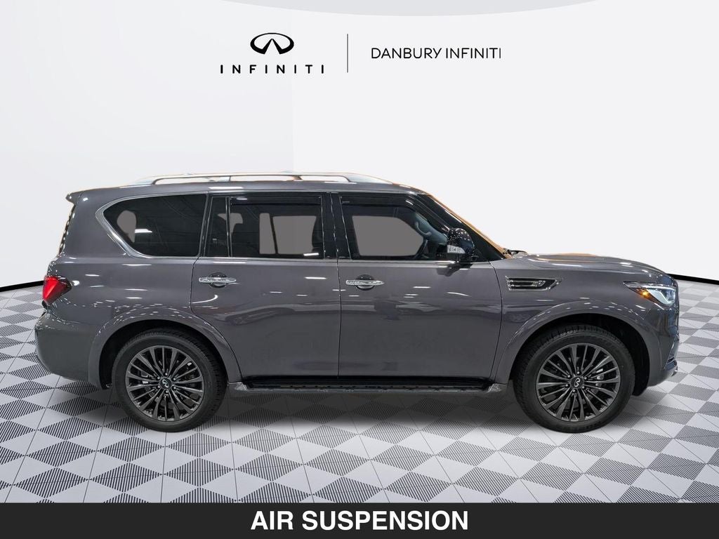 2023 INFINITI QX80 Premium Select
