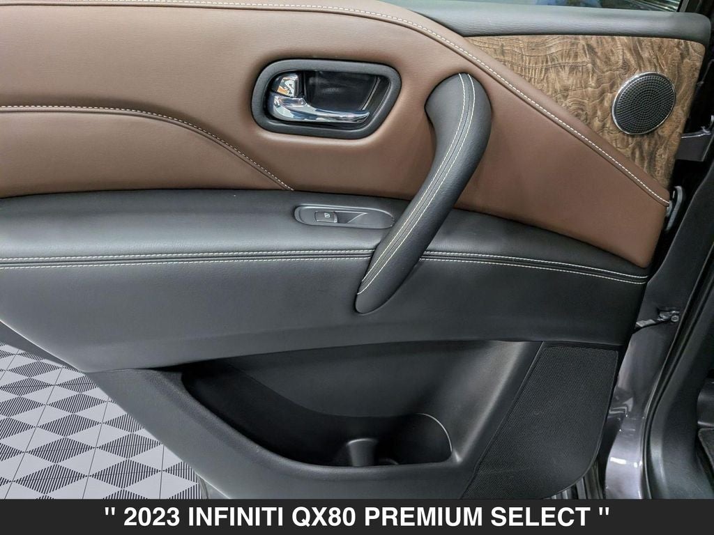 2023 INFINITI QX80 Premium Select
