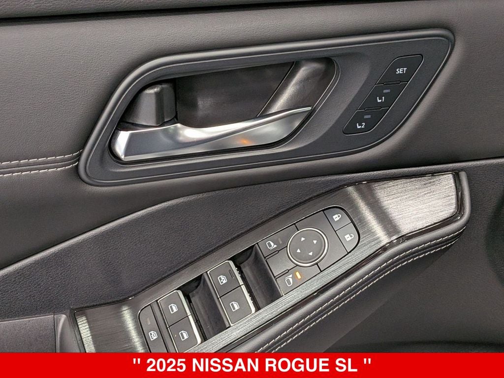 2025 Nissan Rogue SL