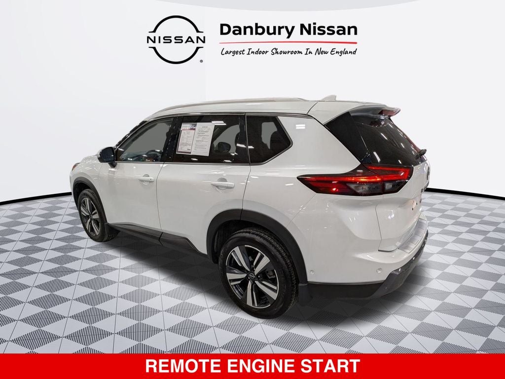 2025 Nissan Rogue SL