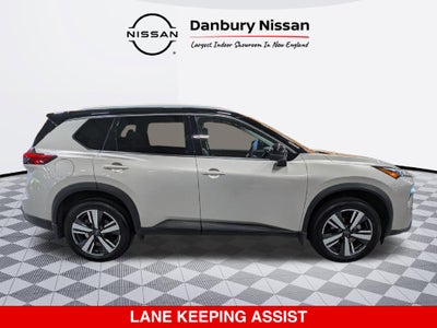 2025 Nissan Rogue SL